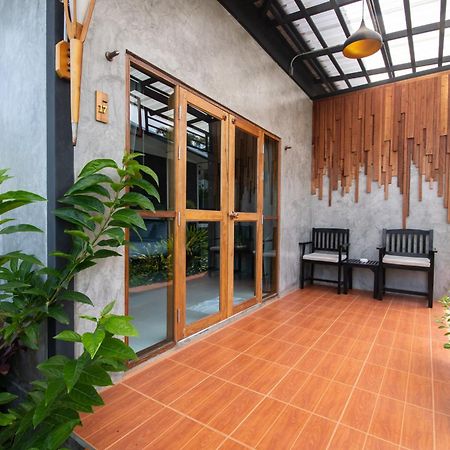 The Loft Panwa Resort Esterno foto