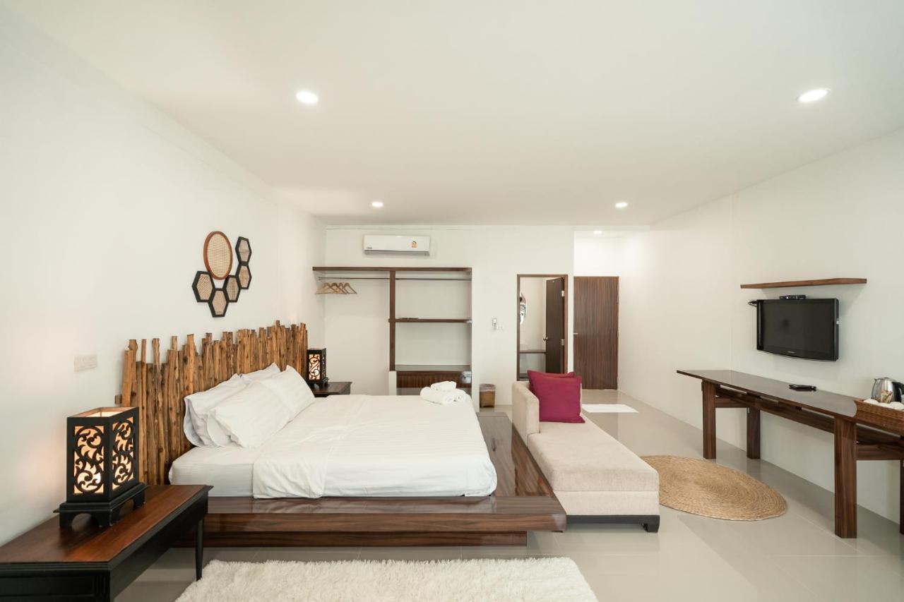 The Loft Panwa Resort Esterno foto
